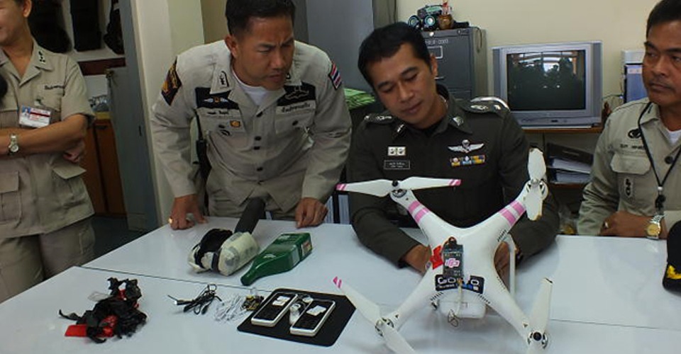 drone smokkelt telefoon thaise gevangenis