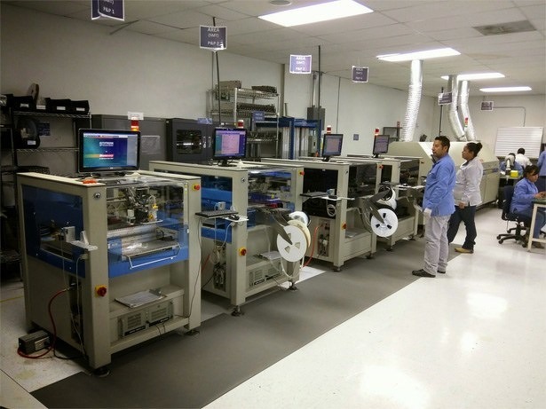 vier-machines-3d-robotics-fabriek