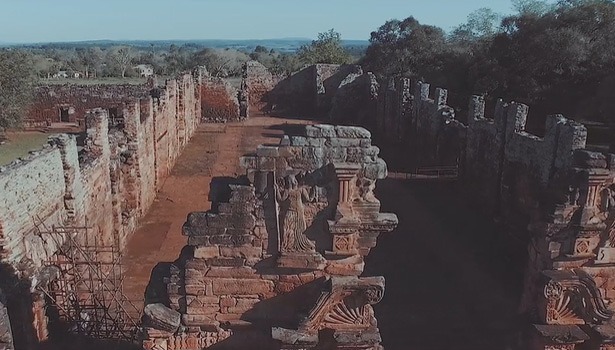 ruines-san-ignacio-mini-argentinie-615x350